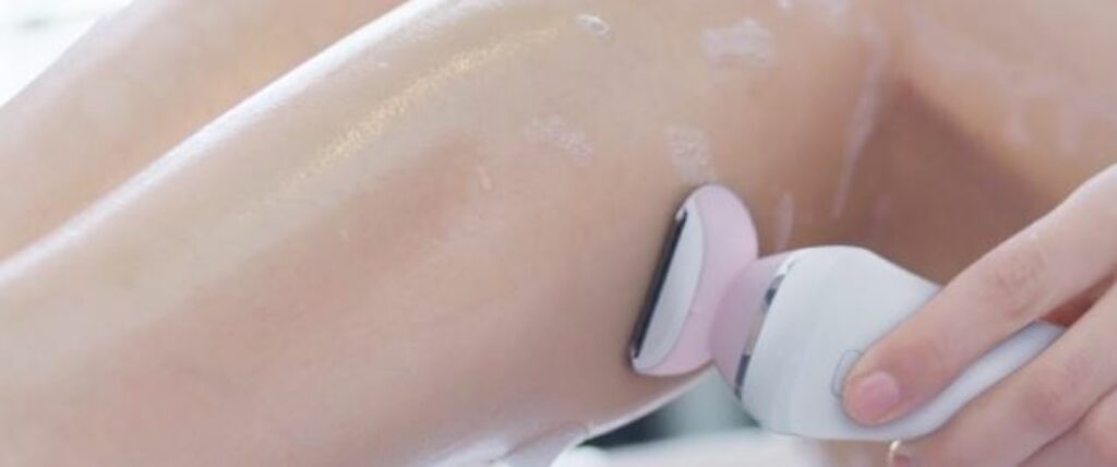 philips-satinshave-scheren-benen