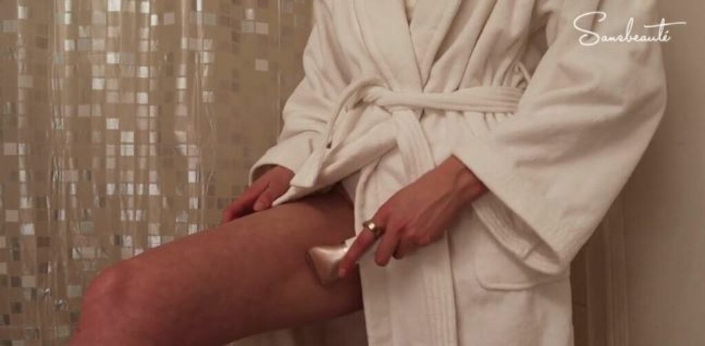 sansbeauté-ladyshave-benen-scheren
